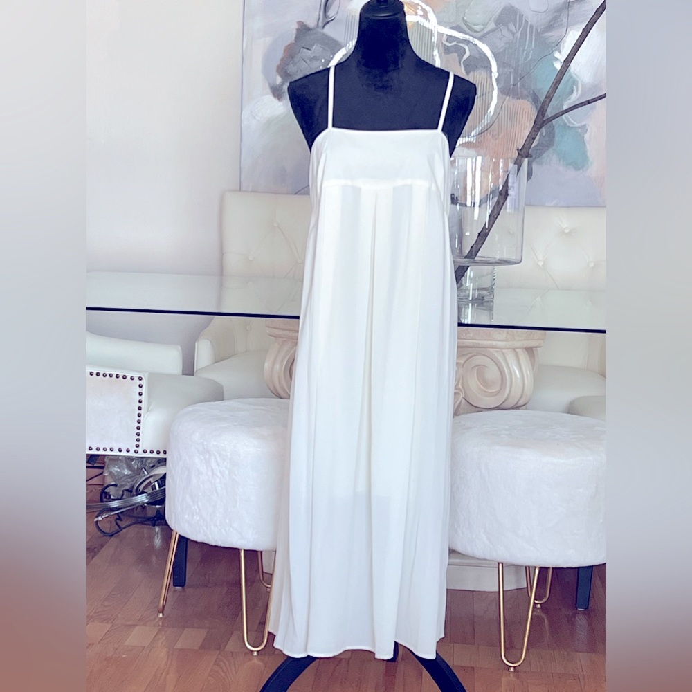 Cream maxi dress .. size Medium